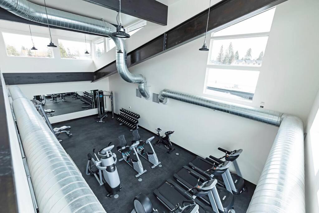Brand New Upscale Home- Best Location! Whitefish Exterior photo