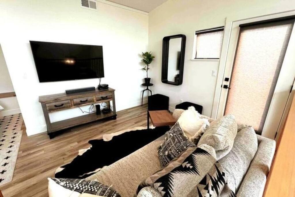 Brand New Upscale Home- Best Location! Whitefish Exterior photo