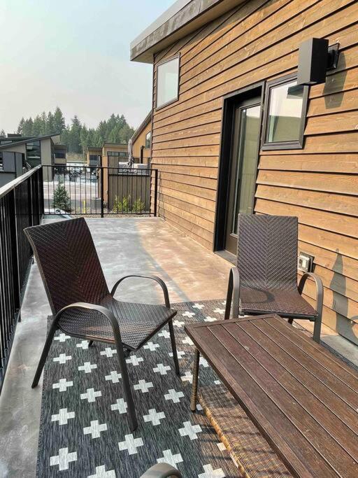 Brand New Upscale Home- Best Location! Whitefish Exterior photo